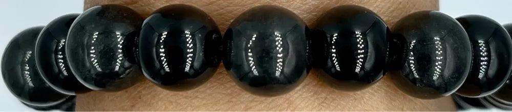 B1051